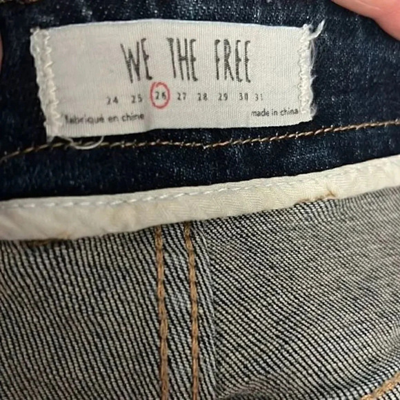 We The Free by Free People Dark Wash Short Jean Skirt 5 Pkt Sz 26 - Picture 3 of 4